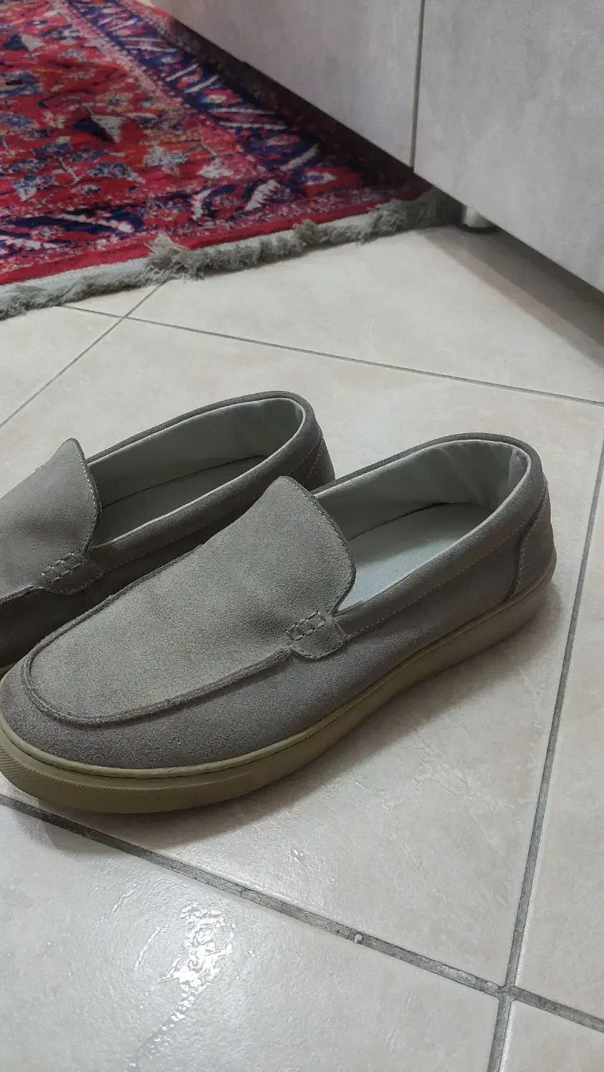 کفش چرم درحدنو|کیف، کفش، کمربند|شیراز, کاراندیش|دیوار