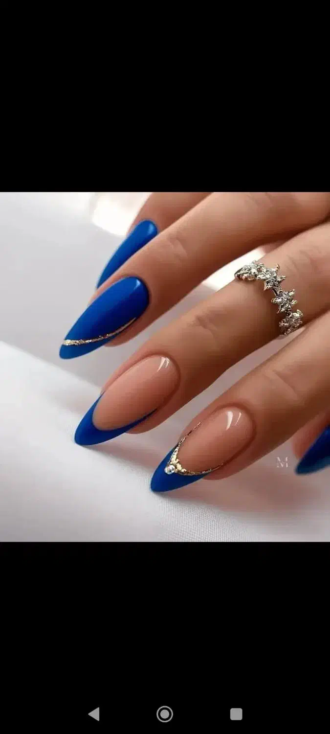 نیازمند یک مدل برای آرایشگاه کاشت ناخن|خدمات آرایشگری و زیبایی|مرودشت, رودبال|دیوار