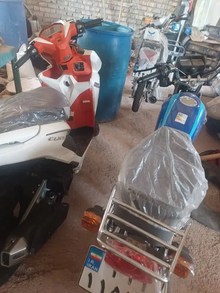 ۳عدد موتور .۲تاموتور هندا ۲۰۰.یدونه کلیک ۱۵۰سی سی|موتورسیکلت|گیلوان, |دیوار