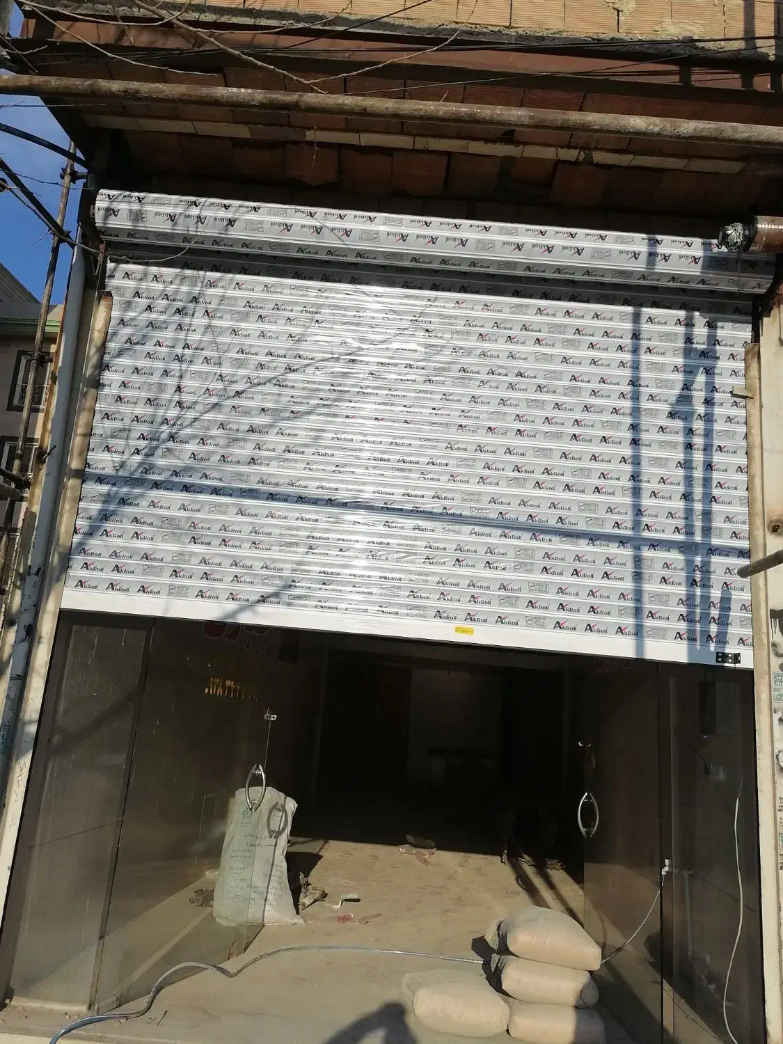 کلیه خدمات کرکره برقی و تعویض فنر|خدمات پیشه و مهارت|رباط‌کریم, نصیرشهر|دیوار