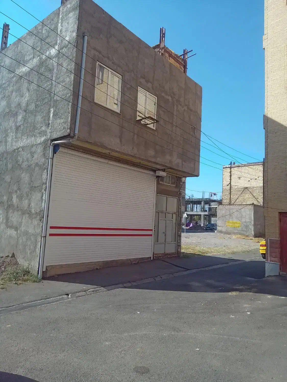 فروش خانه و مغازه سند تجاری با سازه ی ۳ طبقه|فروش خانه و ویلا|میانه, |دیوار