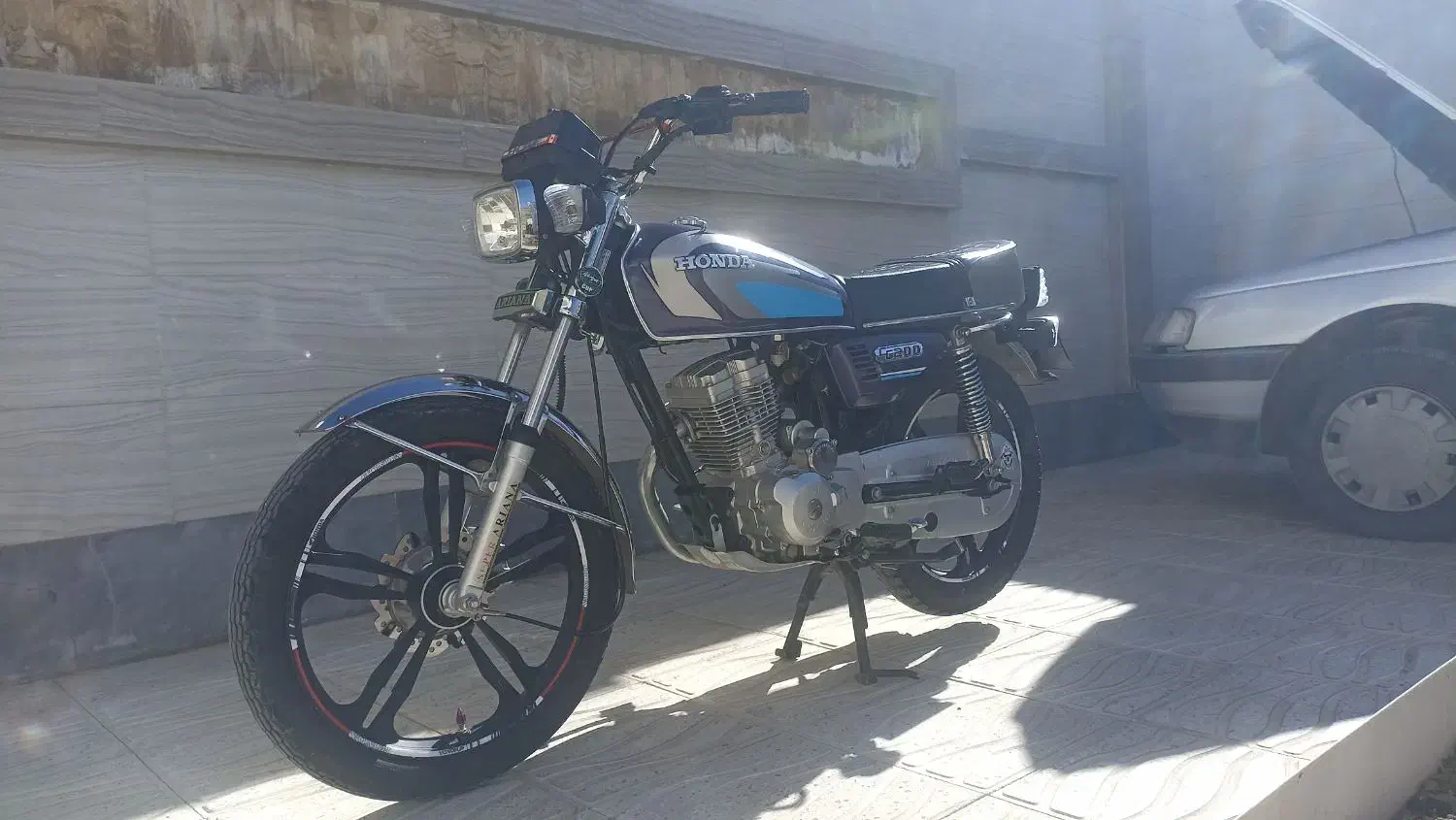 ۲۰۰ آریانا مدل ۴۰۱|موتورسیکلت|فرخ‌شهر, |دیوار