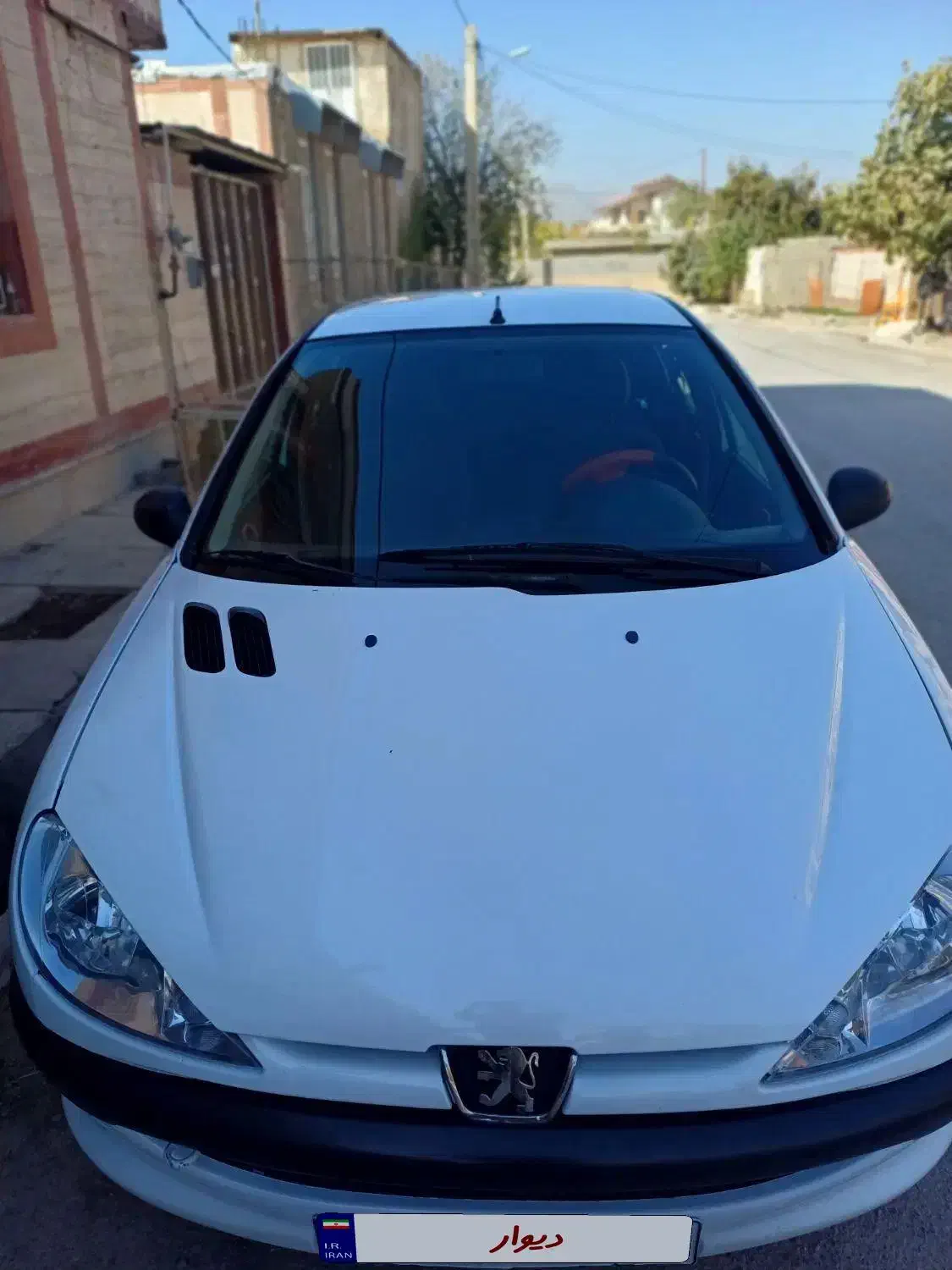 ۲۰۶ مدل ۹۸ کم کار کرد|خودرو سواری و وانت|یاسوج, |دیوار