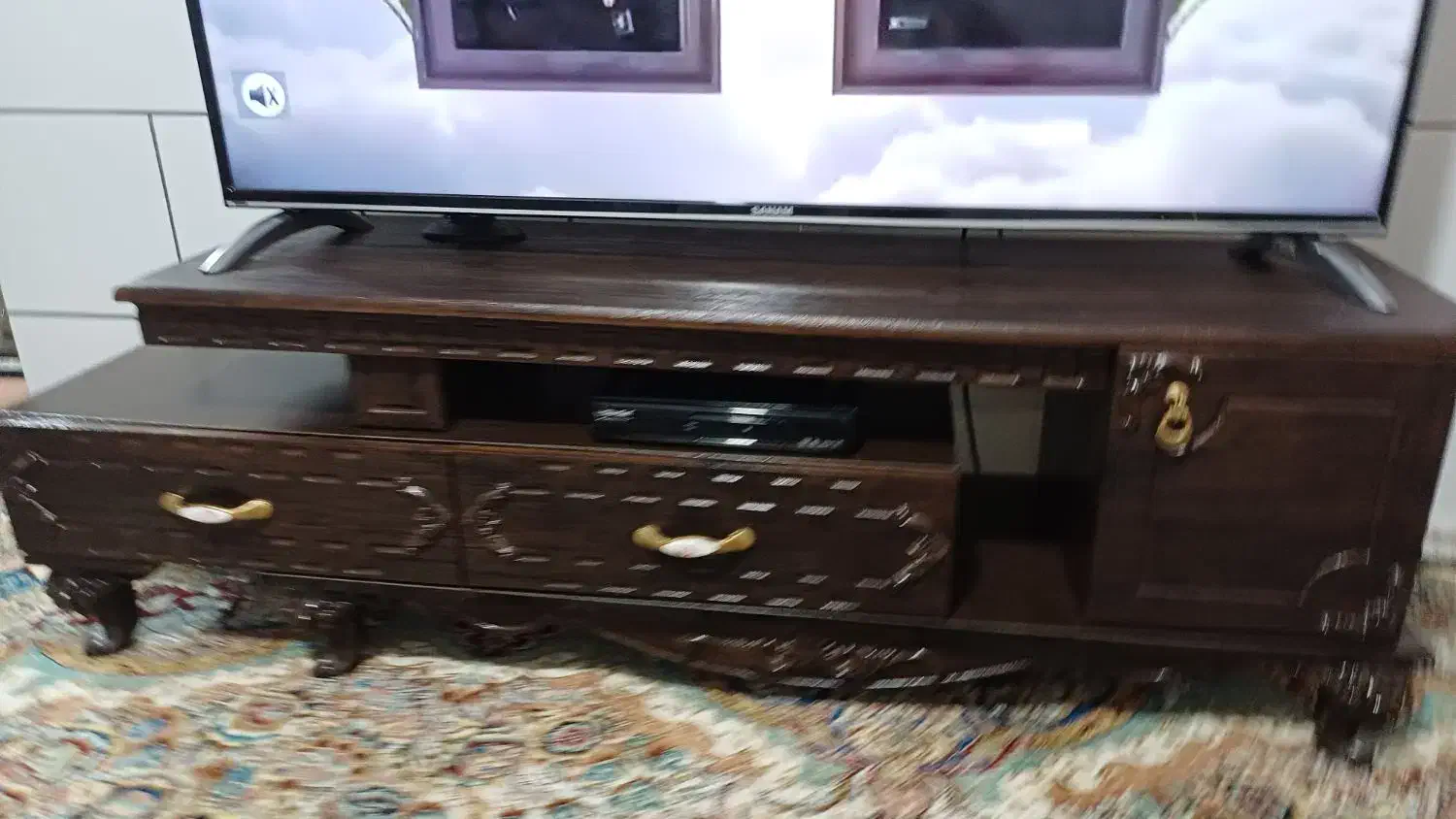 میزتلویزیونی|میز تلویزیون|شیراز, دست خضر|دیوار