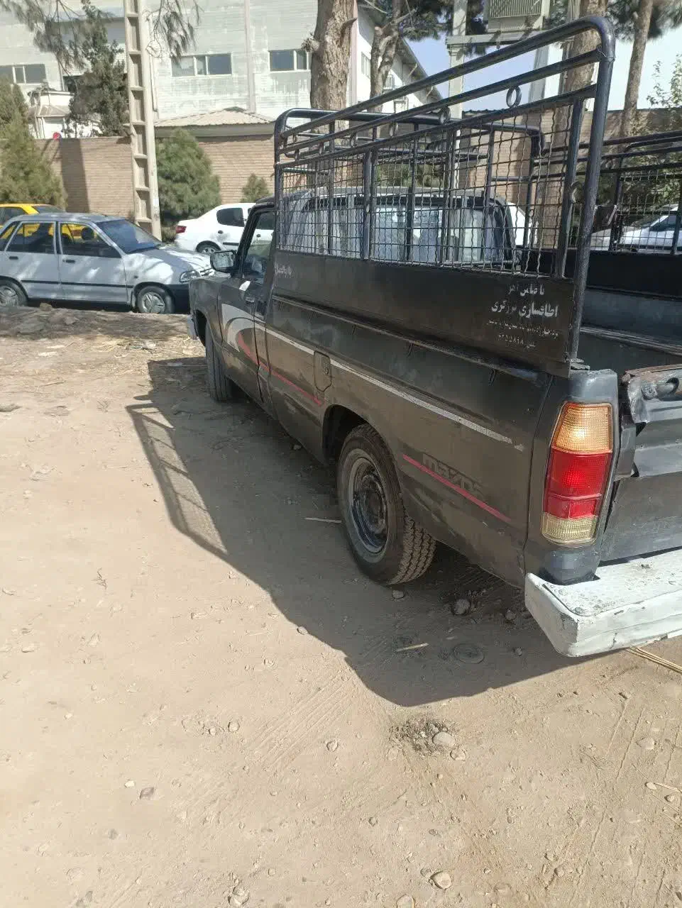 وانت مزدا ۲۰۰۰ مدل ۸۱ سلامت|خودرو سواری و وانت|قدس, شهرک فرزان|دیوار