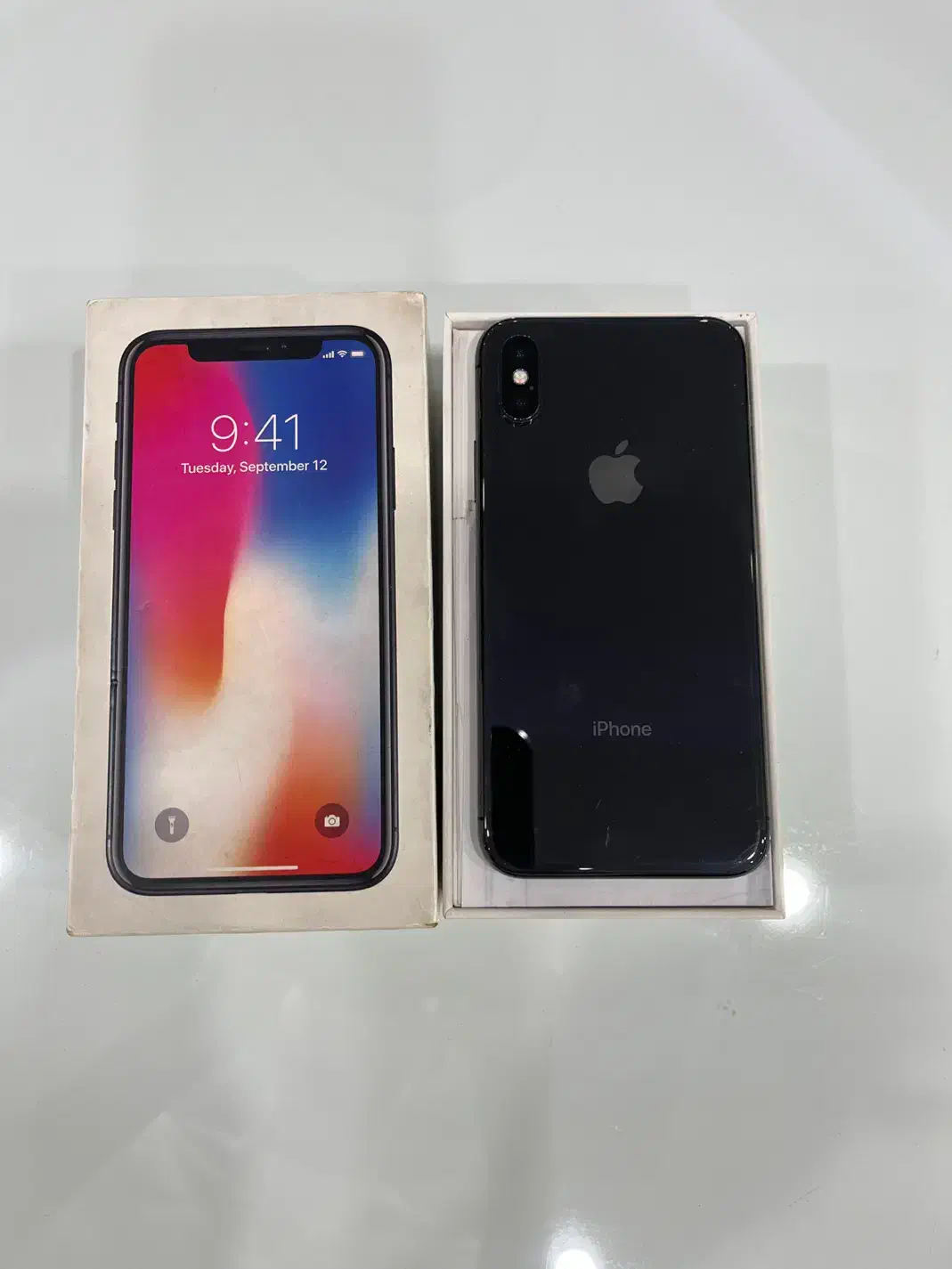 آیفون x 256gig بدون خط و خش سالم|موبایل|تهران, فرمانیه|دیوار