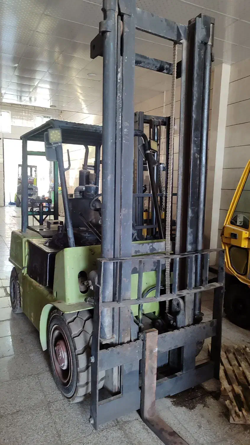 لیفتراک‌ سهند‌ 3تن‌|خودرو سنگین|تهران, حصارک|دیوار