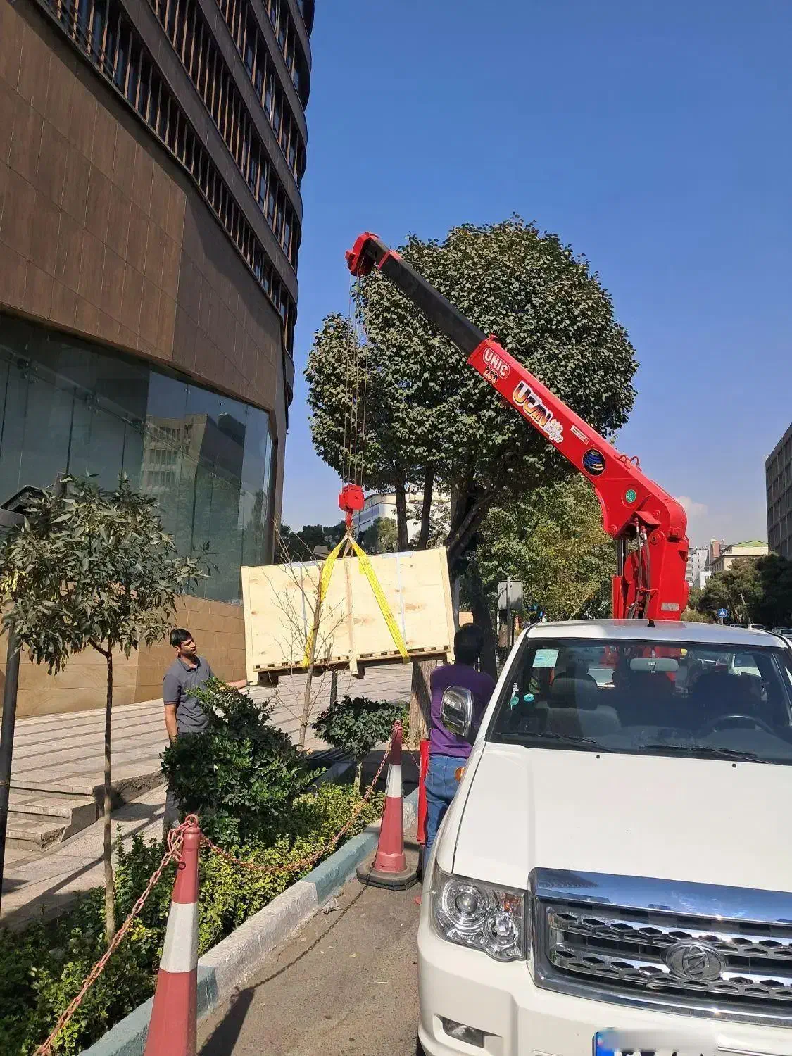 جرثقیل پادرا یونیک نیسان تادانو فروش یامعاوضه|خودرو سواری و وانت|تهران, عباسآباد|دیوار