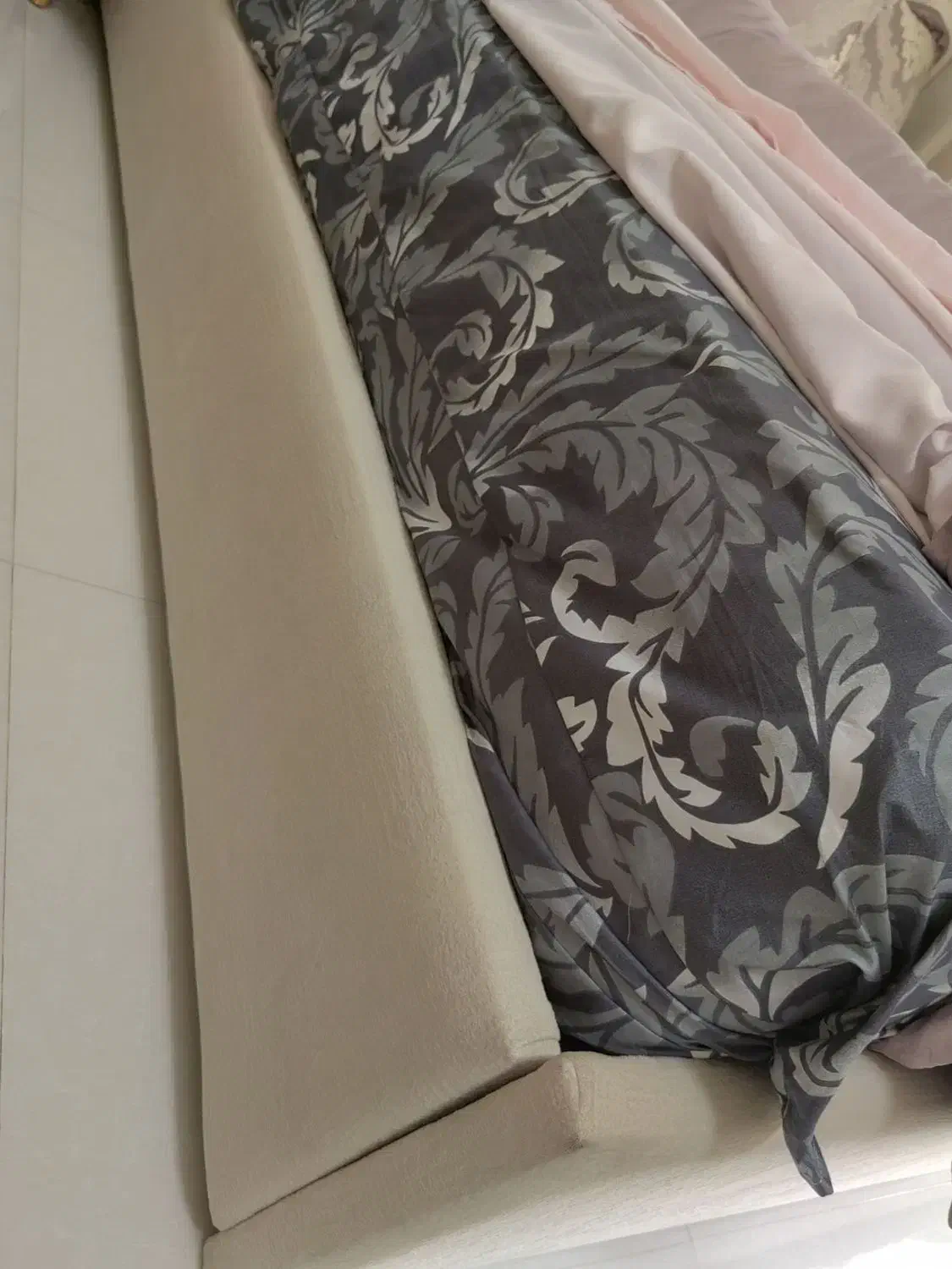 تخت خواب و پاتختی مناسب جهزیه|تخت و سرویس خواب|مشهد, طلاب|دیوار