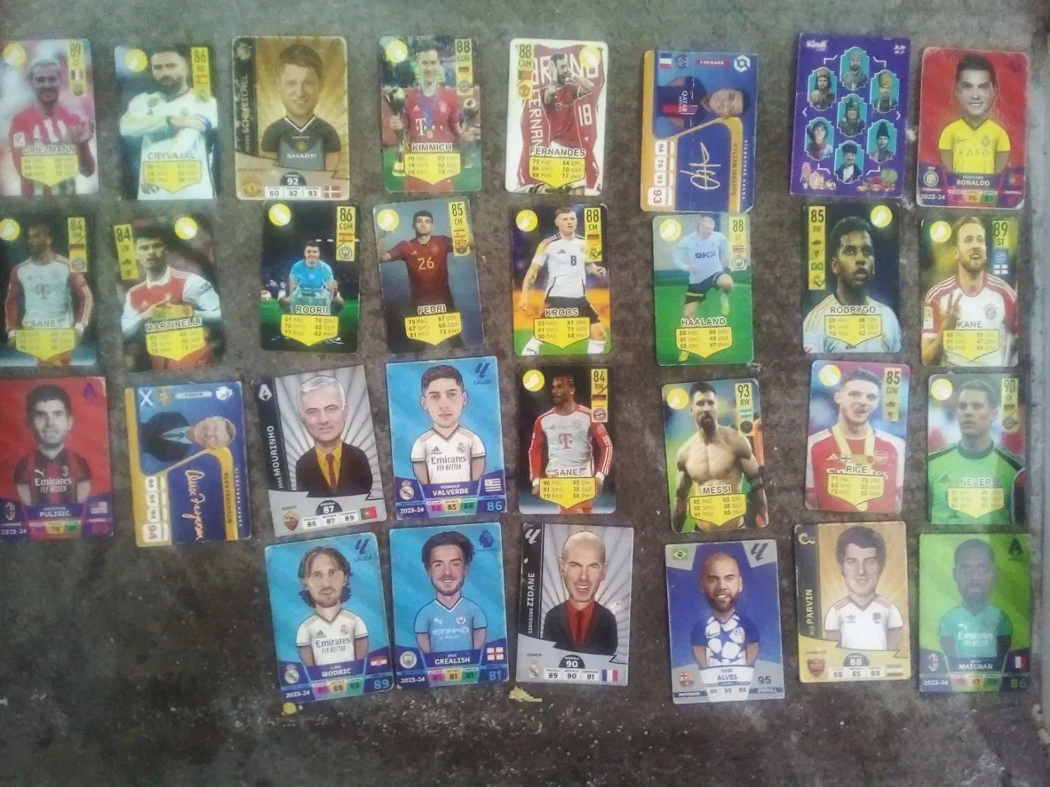 کیمدی|اسباب‌بازی بچه|دوگنبدان, |دیوار