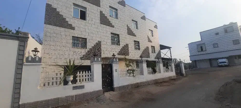 رهن و اجاره یک واحد آپارتمان نوساز ۱۵۰ متری|اجارهٔ آپارتمان|بندرلنگه, |دیوار