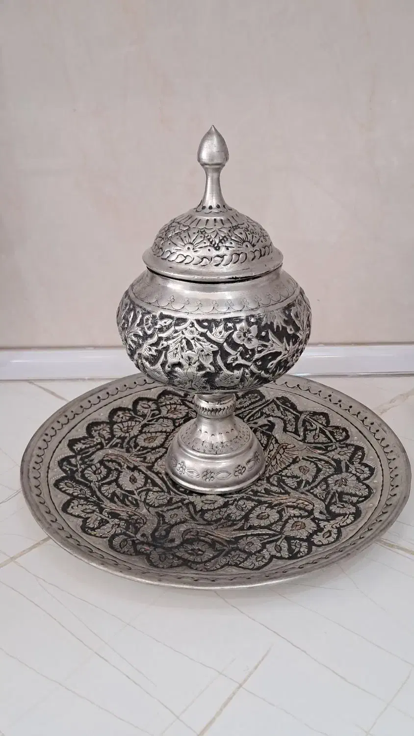 سینی و جام مسی|صنایع دستی و سایر لوازم تزئینی|قم, زنبیل آباد|دیوار