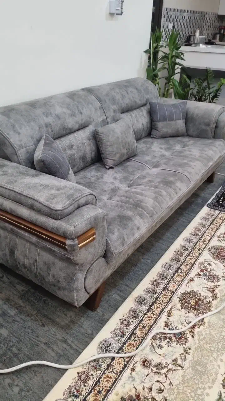 مبل شیک هشت نفره نو|مبلمان خانگی و میز عسلی|تربتحیدریه, بیمارستان رازی|دیوار