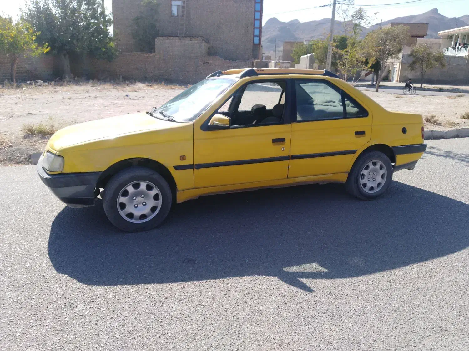 تاکسی405 جاده ای|خودرو سواری و وانت|تربت‌حیدریه, بی بی حسنیه|دیوار