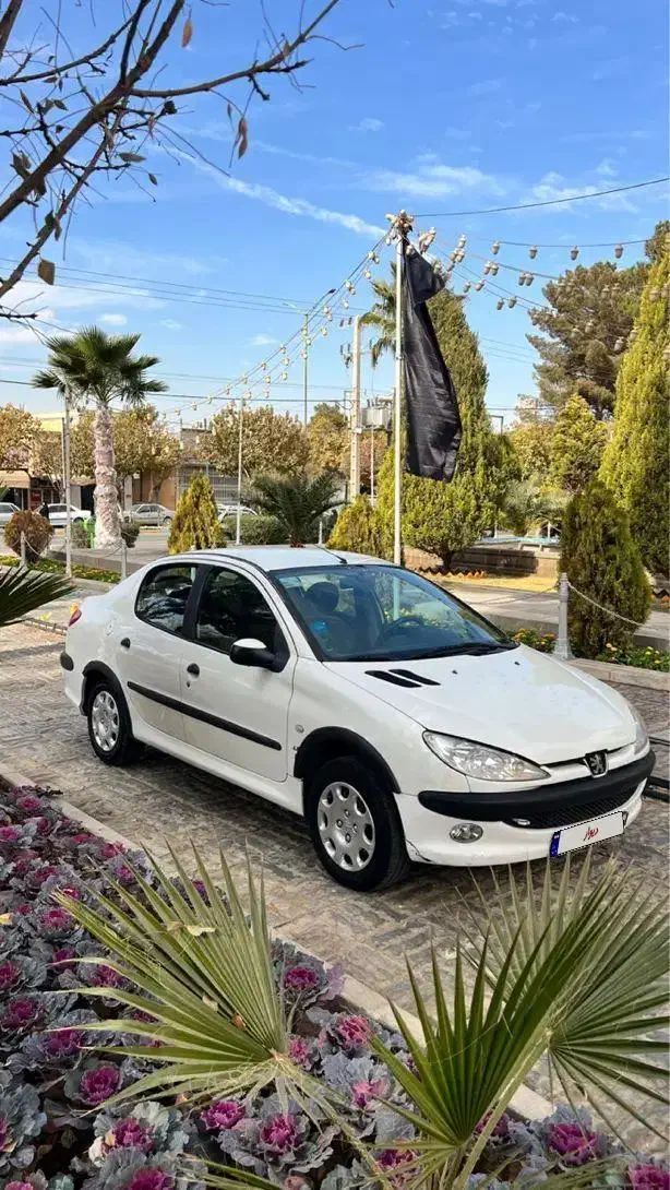 پژو ۲۰۶ اس دی V9 اتوماتیک ۸۸ بیرنگ|خودرو سواری و وانت|اصفهان, طامه|دیوار