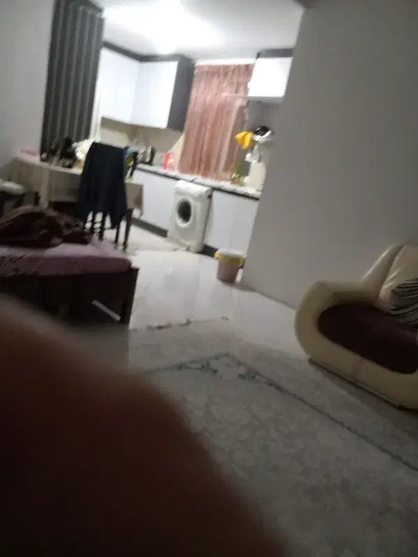 به همکاری یه خانم برای نظافت و پخت غذا نیازمندیم|استخدام سرایداری و نظافت|پرند, فاز ۴|دیوار