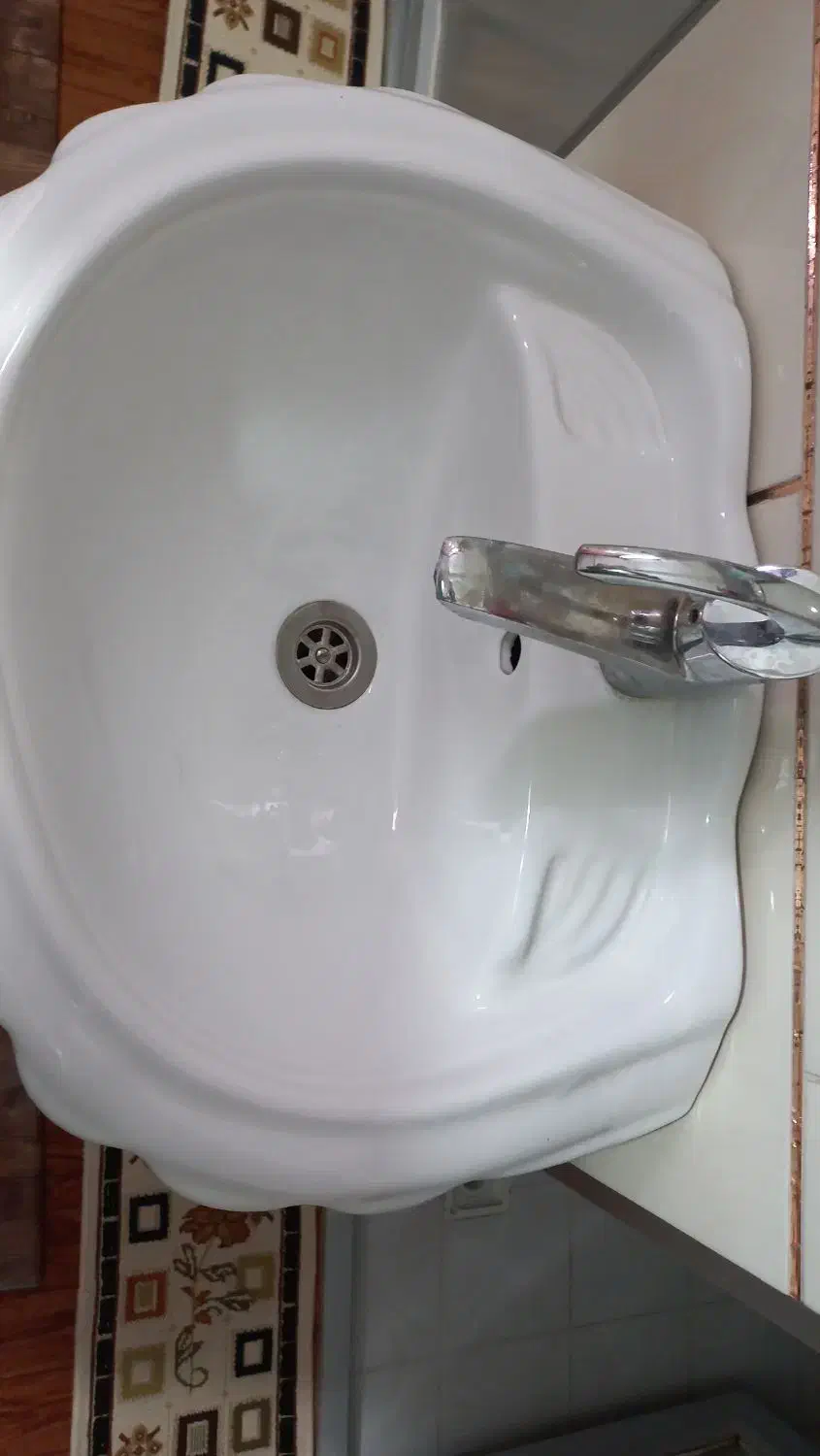 روشویی کاملآ سالم|لوازم سرویس بهداشتی|محلات, |دیوار