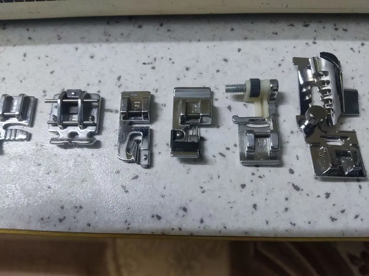 چرخ خیاطی ژانومه اکسل 627|چرخ خیاطی و ریسندگی|مشهد, تلگرد|دیوار