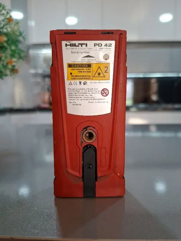 متر لیزری بدون ایراد|مصالح و تجهیزات ساختمان|خوی, |دیوار