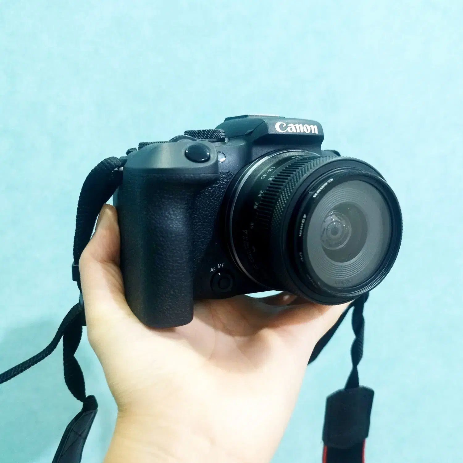 دوربین عکاسی R10 با لنز 18-45|دوربین عکاسی و فیلم‌برداری|مشهد, چهارچشمه|دیوار