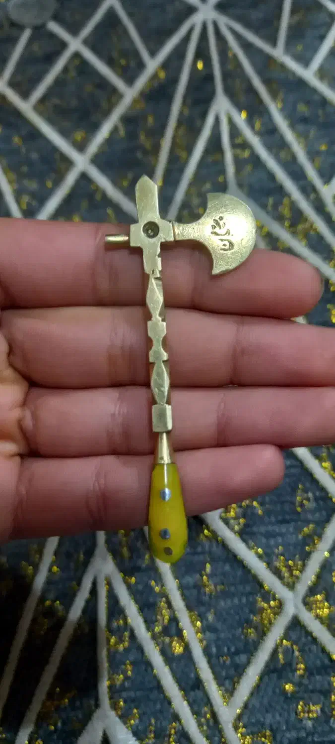 نل و تبر قدیمی|کلکسیون اشیاء عتیقه|آبیک, |دیوار