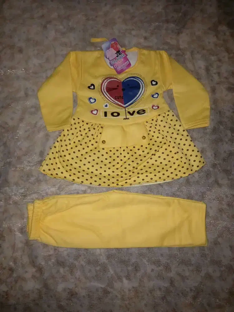 سیسمونی لباس|کفش و لباس بچه|یزد, |دیوار