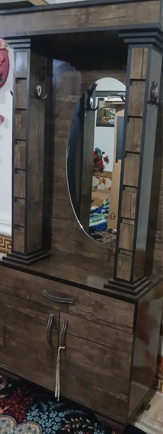 جاکفشی|جاکفشی، کمد، دراور|گرگان, |دیوار