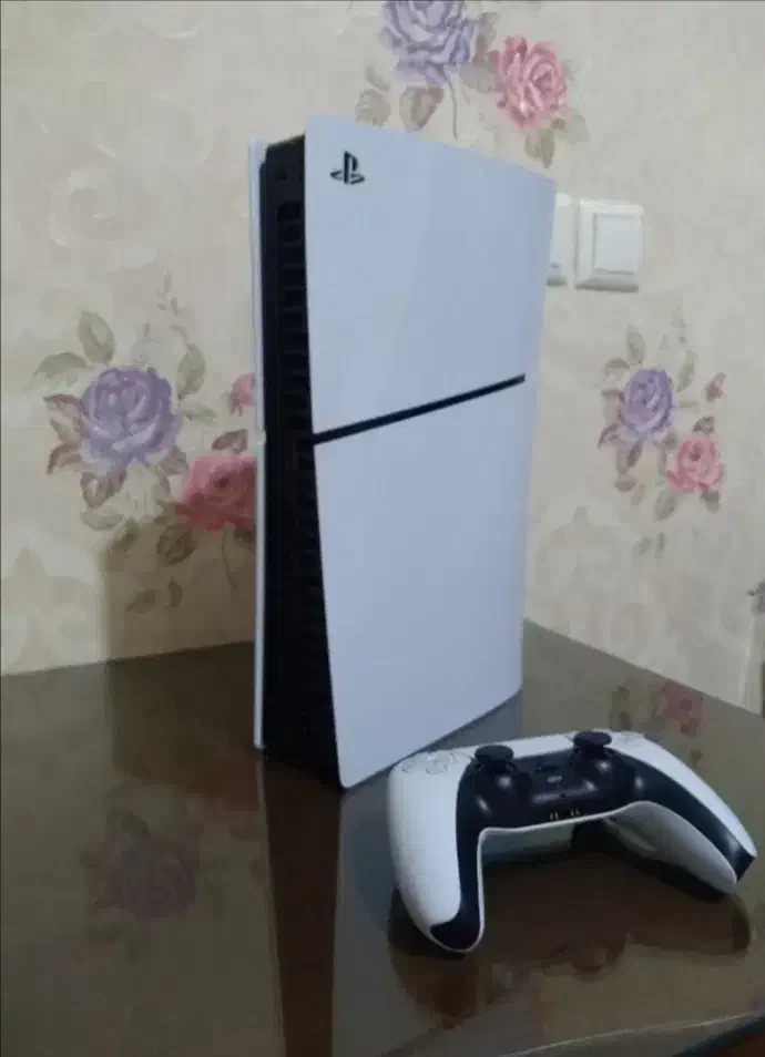 Ps5slim|کنسول، بازی ویدئویی و آنلاین|کرمان, |دیوار