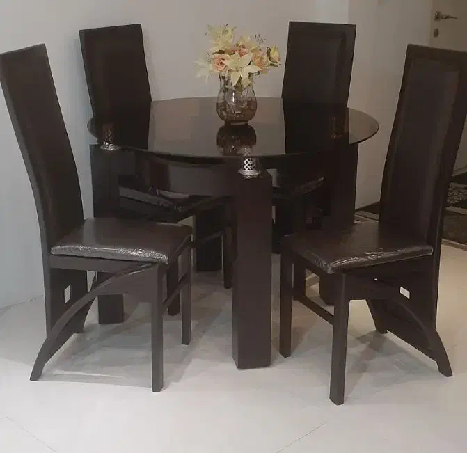 میز ناهارخوری۴نفره کاملا سالم شیک درحدنو|میز و صندلی غذاخوری|مشهد, الهیه|دیوار