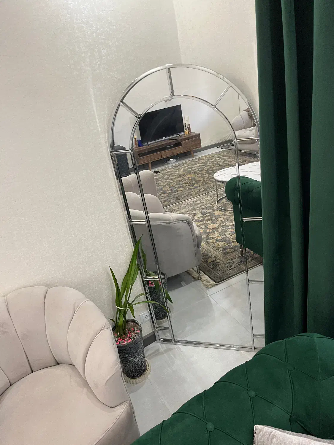 آینه قدی|آینه|قزوین, |دیوار