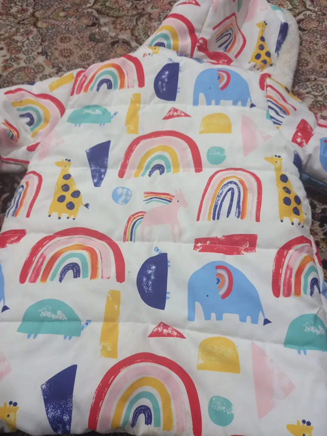 کاپشن مناسب ۴ تا ۷ سال|کفش و لباس بچه|شاهینشهر, اقبال لاهوری|دیوار