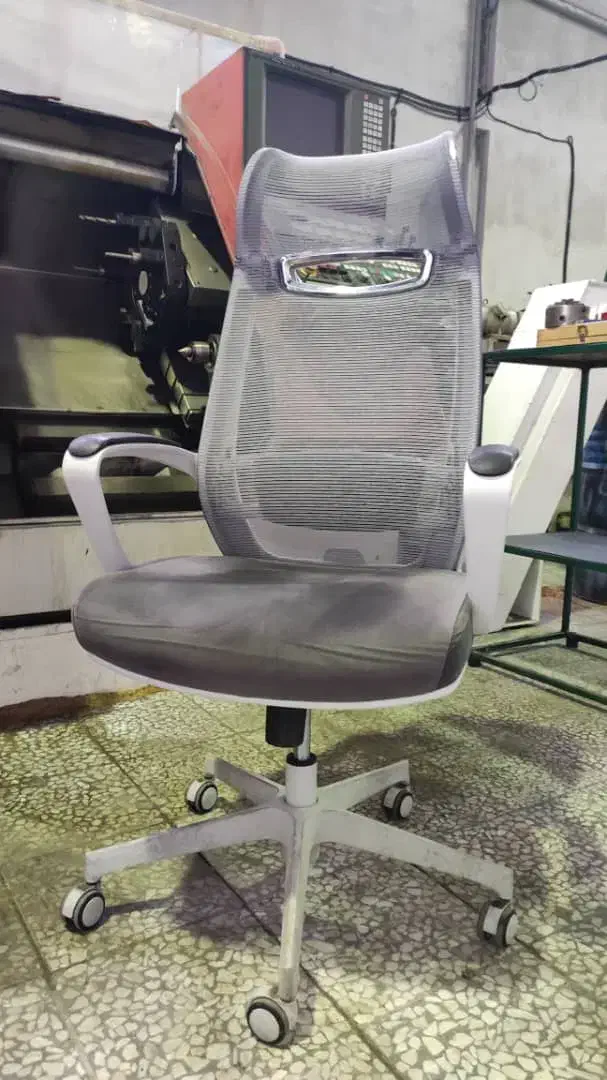 صندلی لیو مدیریتی|مبلمان اداری|رشت, لاکان شهر|دیوار