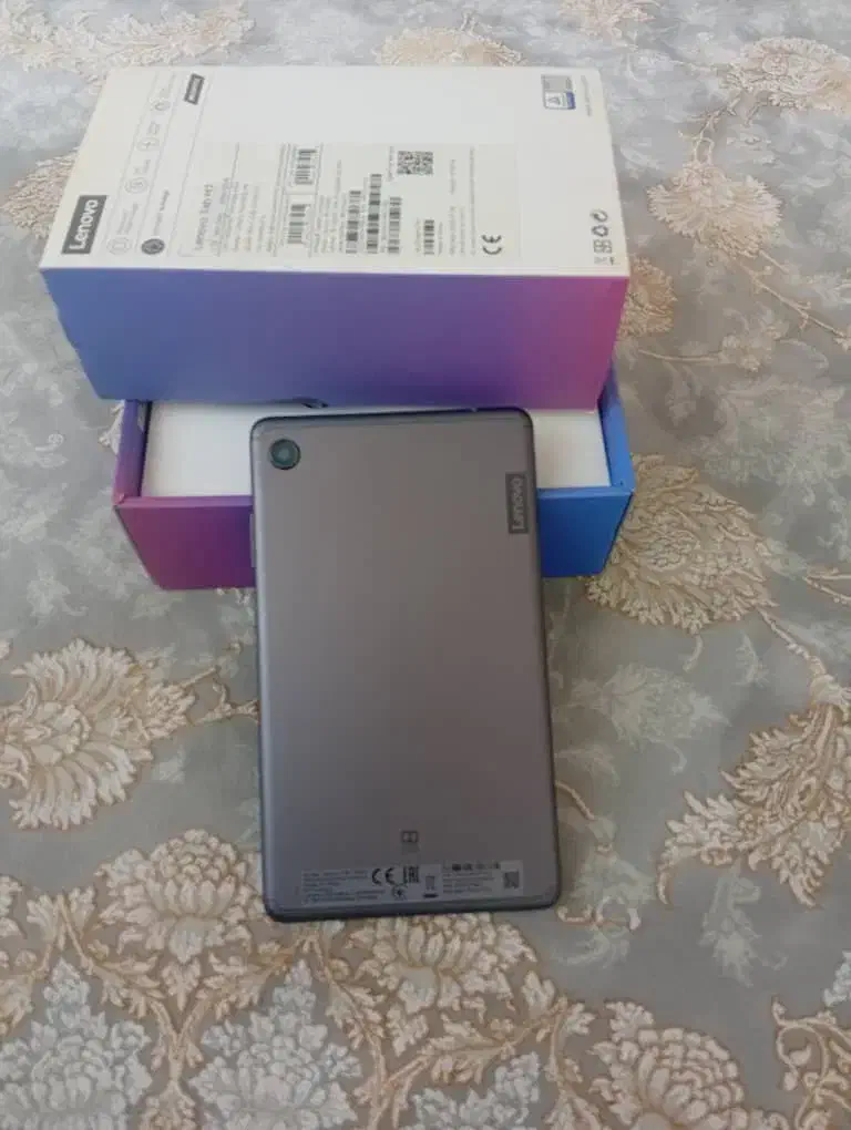 تبلت لنوو M7|تبلت|ری, شهادت|دیوار