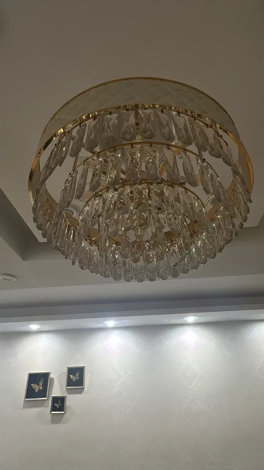 لوستر|لوستر و چراغ آویز|پردیس, فاز ۸|دیوار