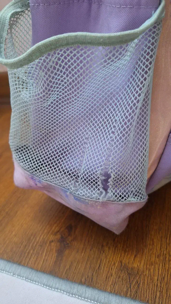 کیف مدرسه چرخدار|کیف، کفش، کمربند|اصفهان, ملاصدرا|دیوار