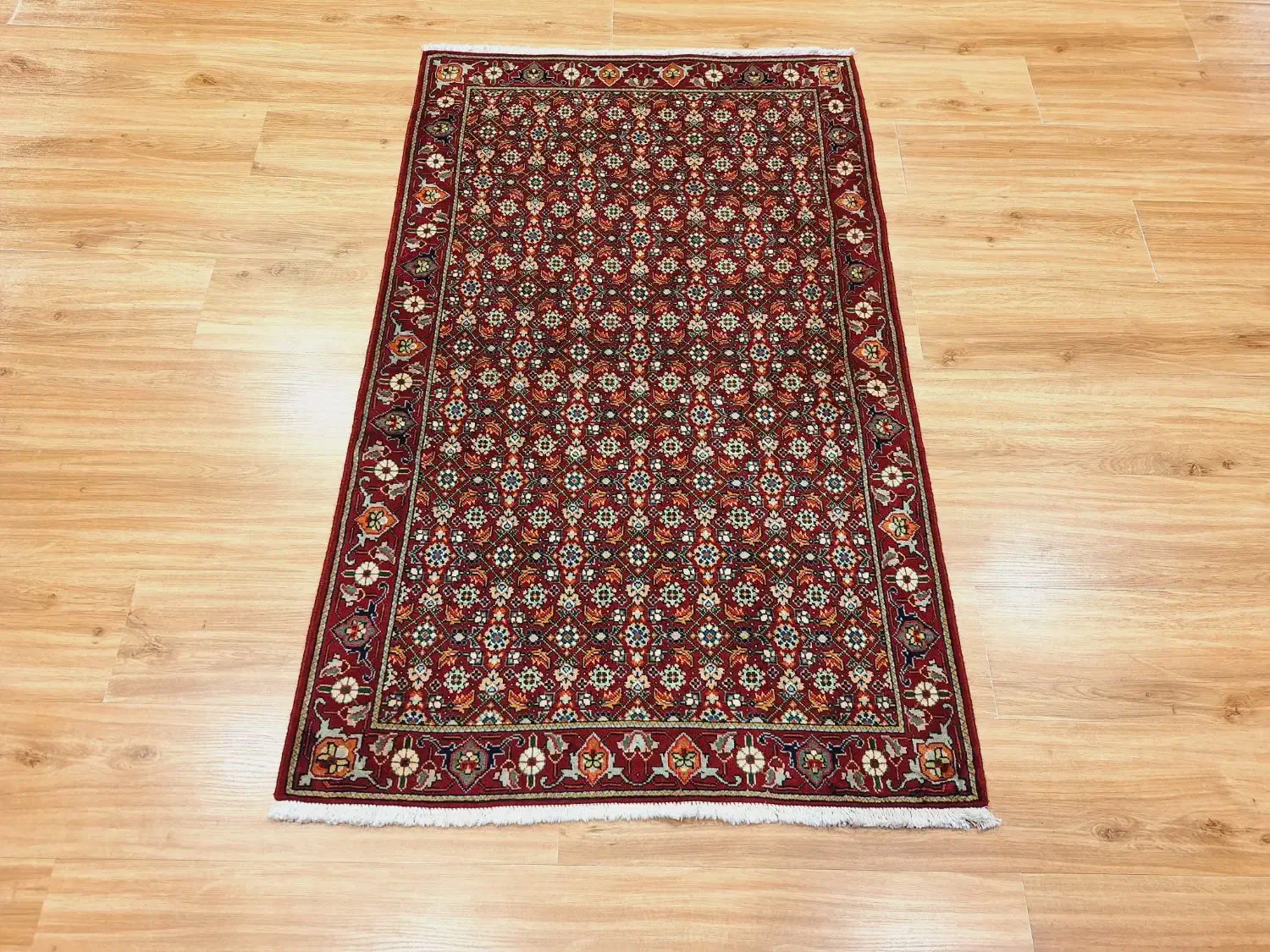 ذرع و نیم تبریز دستباف زمینه روناسی|فرش|تهران, اکباتان|دیوار