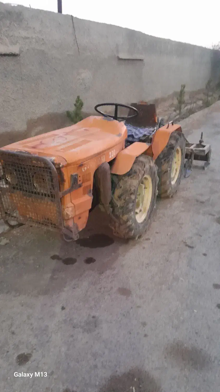 خدمات تیلرزنی و سم پاشی|خدمات باغبانی و درختکاری|نجف‌آباد, گلدشت|دیوار