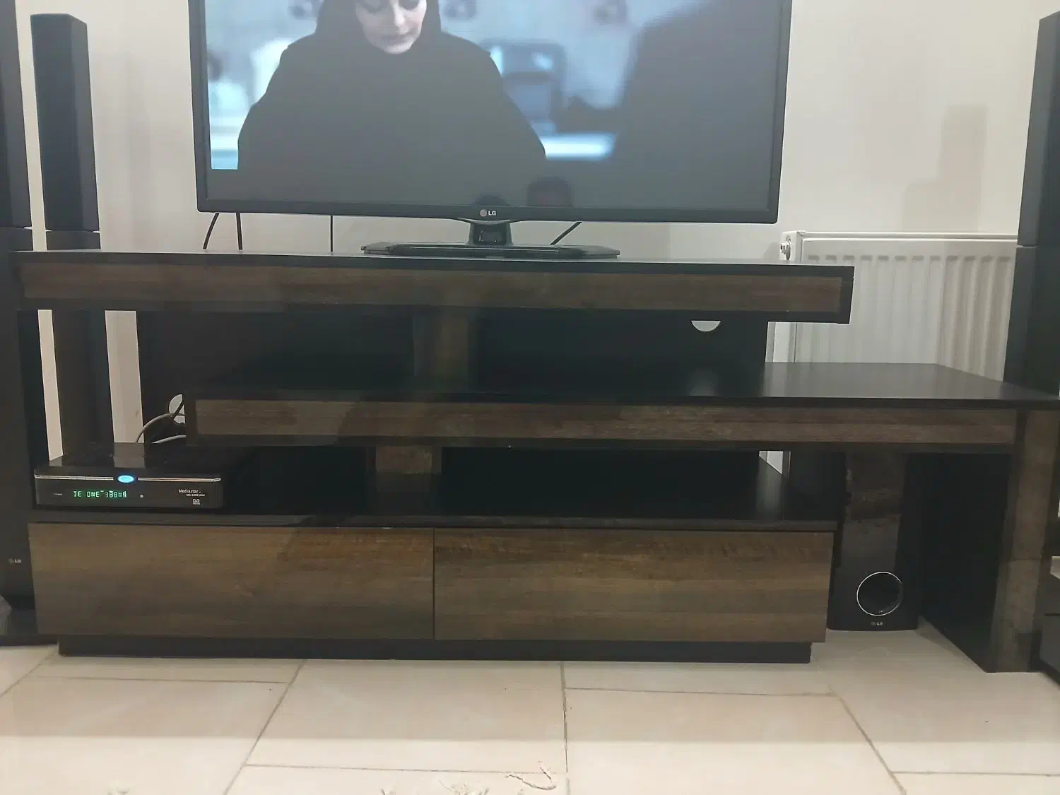 میز تلویزیون|میز تلویزیون|فولادشهر, C8|دیوار