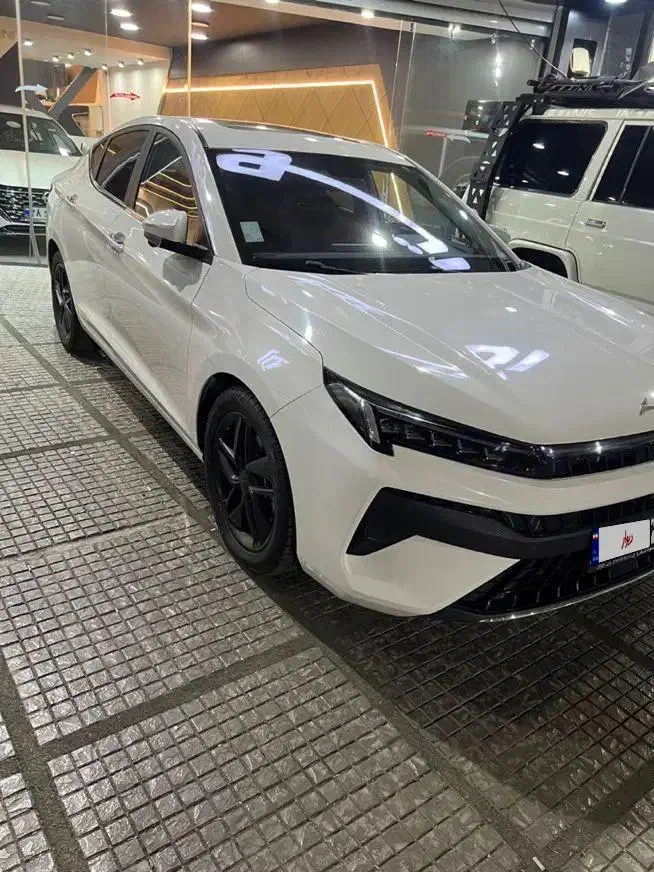 کی ام سی j7مدل ۱۴۰۱|خودرو سواری و وانت|شیراز, فرهنگ شهر|دیوار