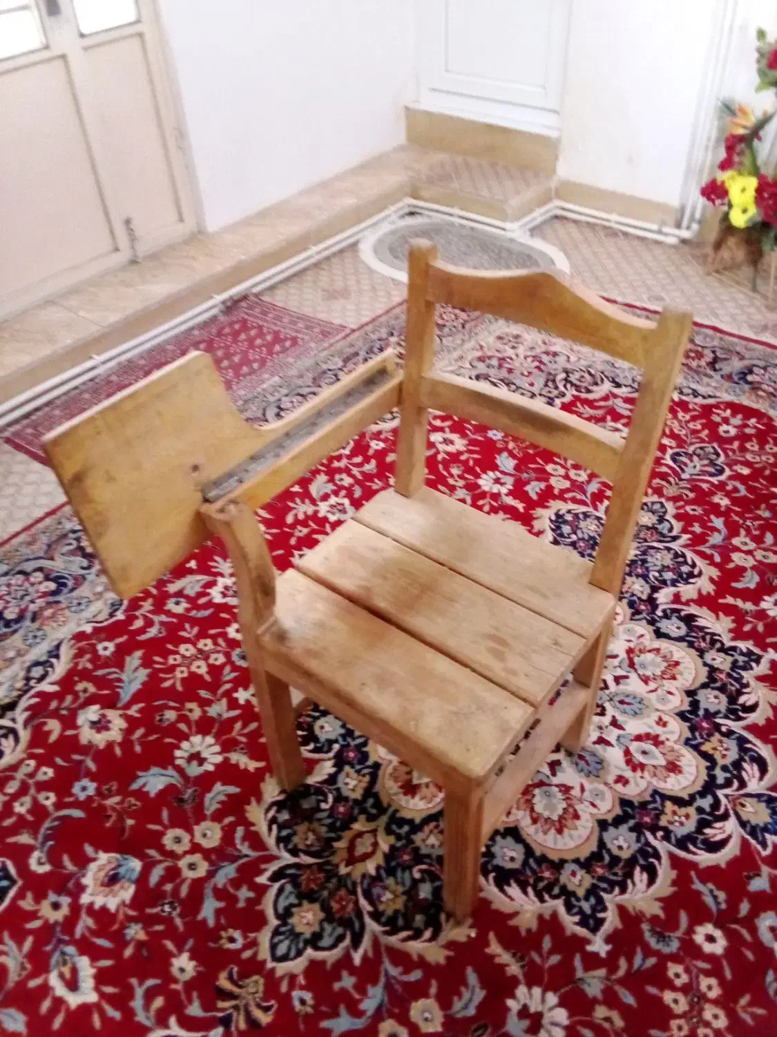 صندلی چوب راش|صندلی و نیمکت|سمنان, |دیوار