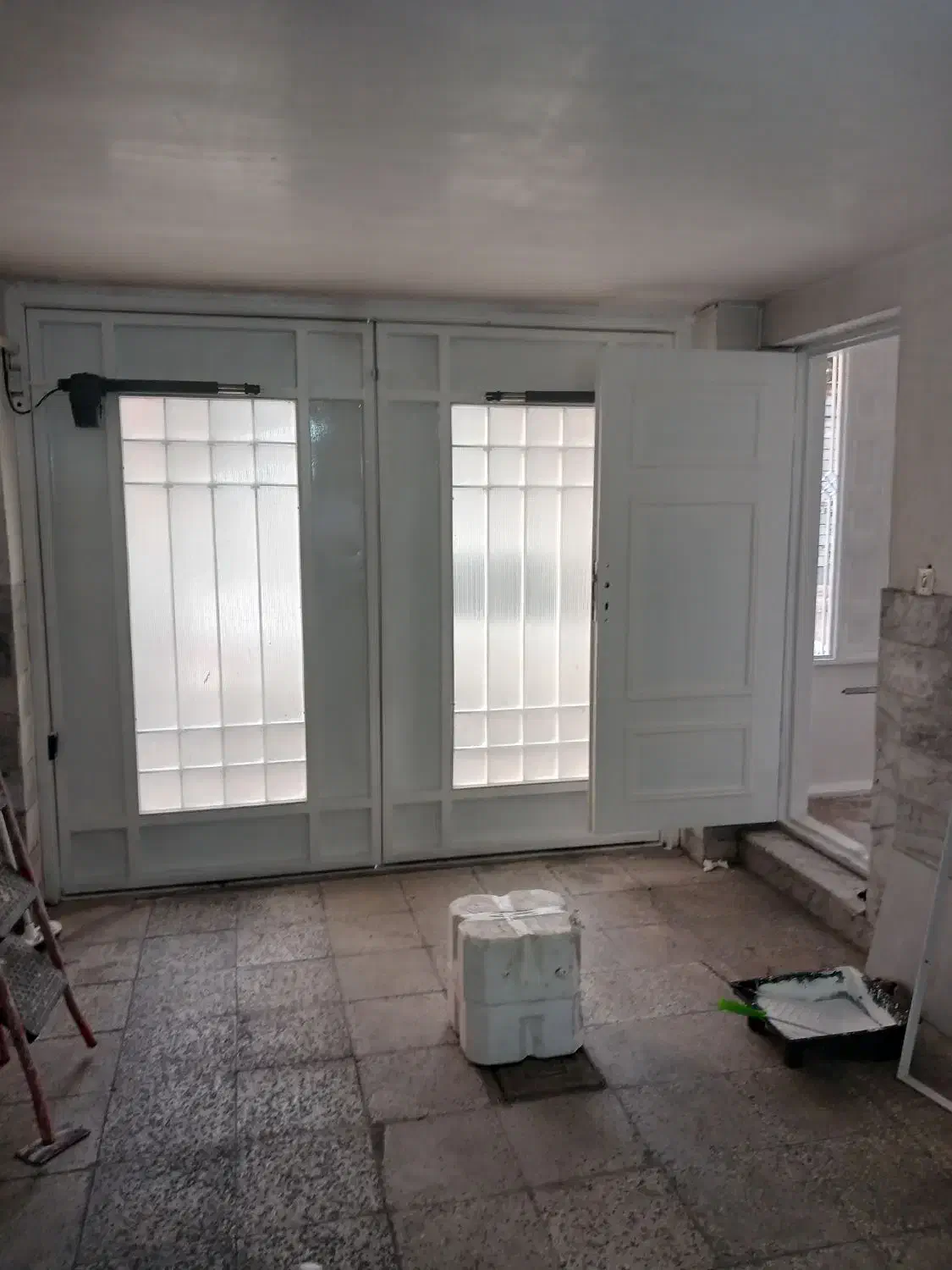 نقاشی ساختمان درب پنجره|خدمات پیشه و مهارت|زنجان, |دیوار