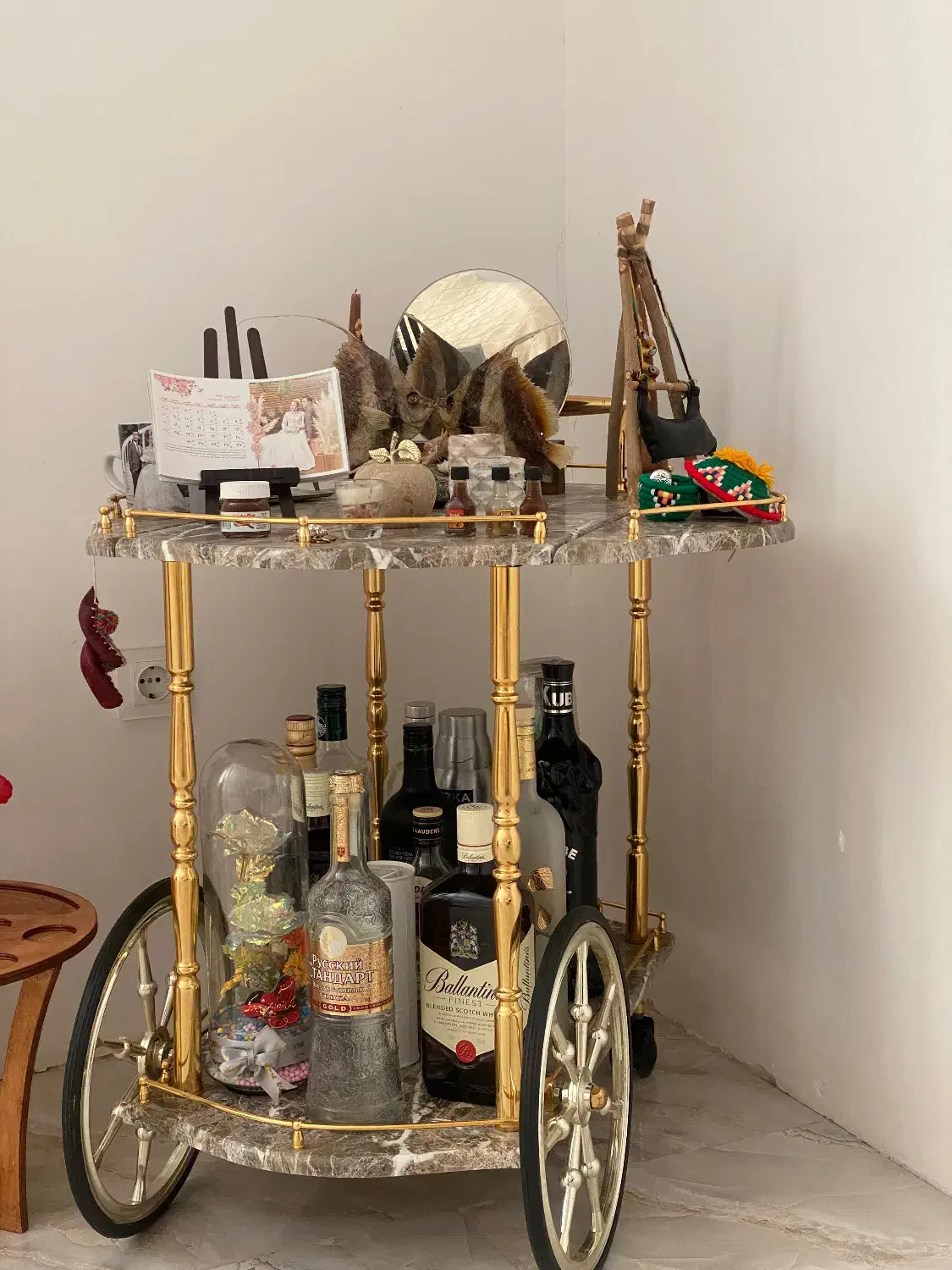 میز بار|مبلمان خانگی و میز عسلی|شیراز, میانرود|دیوار