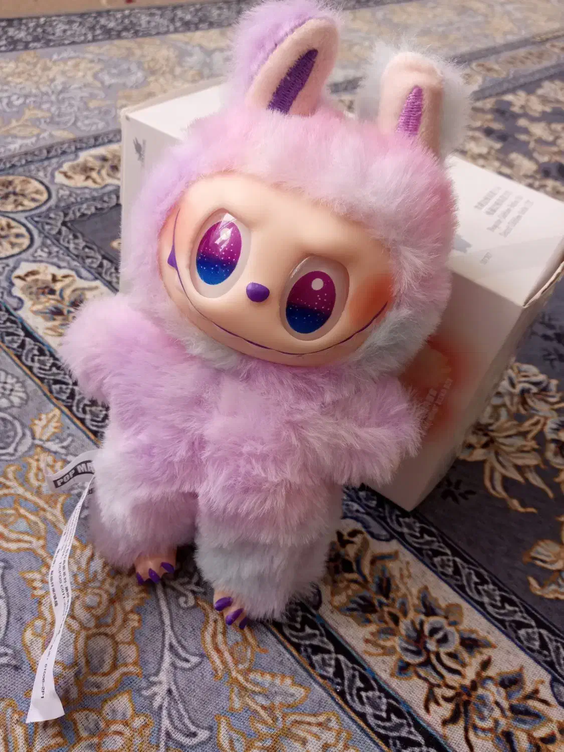 عروسک لبوبو|اسباب‌‌بازی|کاشمر, |دیوار