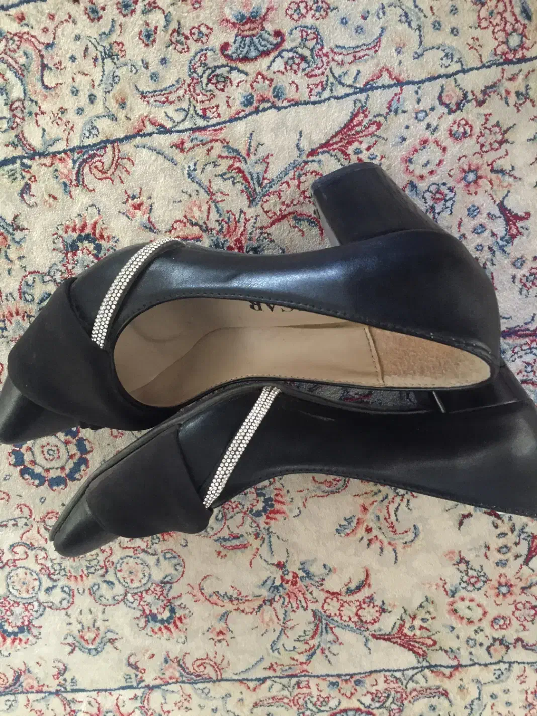 کفش سایز۳۶،۳۷هم میخوره|کیف، کفش، کمربند|آباده, |دیوار