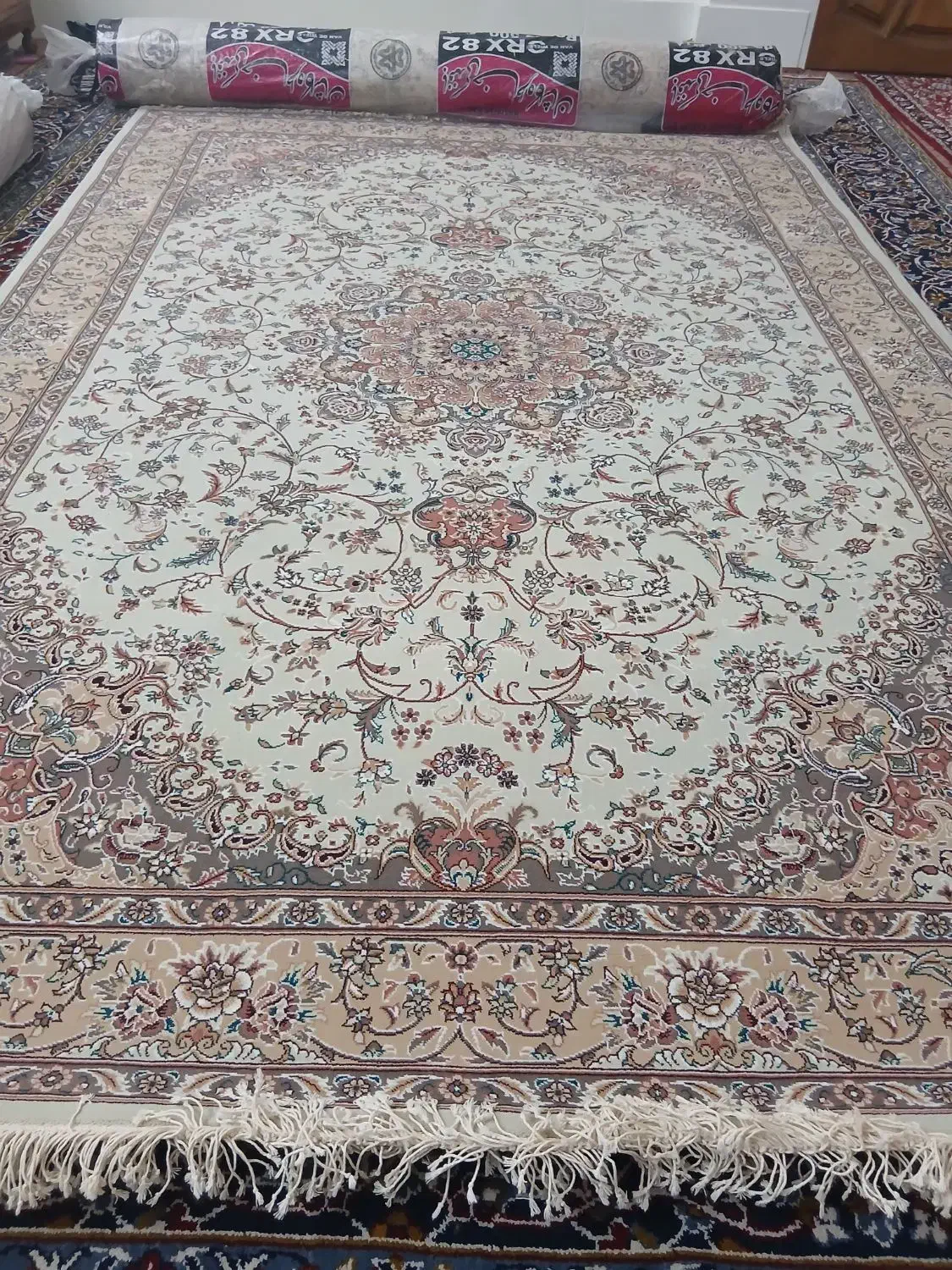 فرش  دو تخته  ۶متری|فرش|قم, نوقطار|دیوار