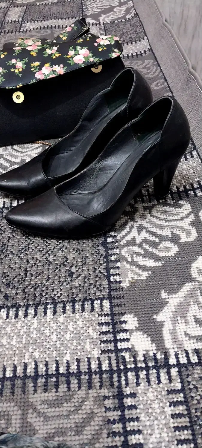 کفش سایز ۳۸ و۳۹|کیف، کفش، کمربند|قوچان, |دیوار