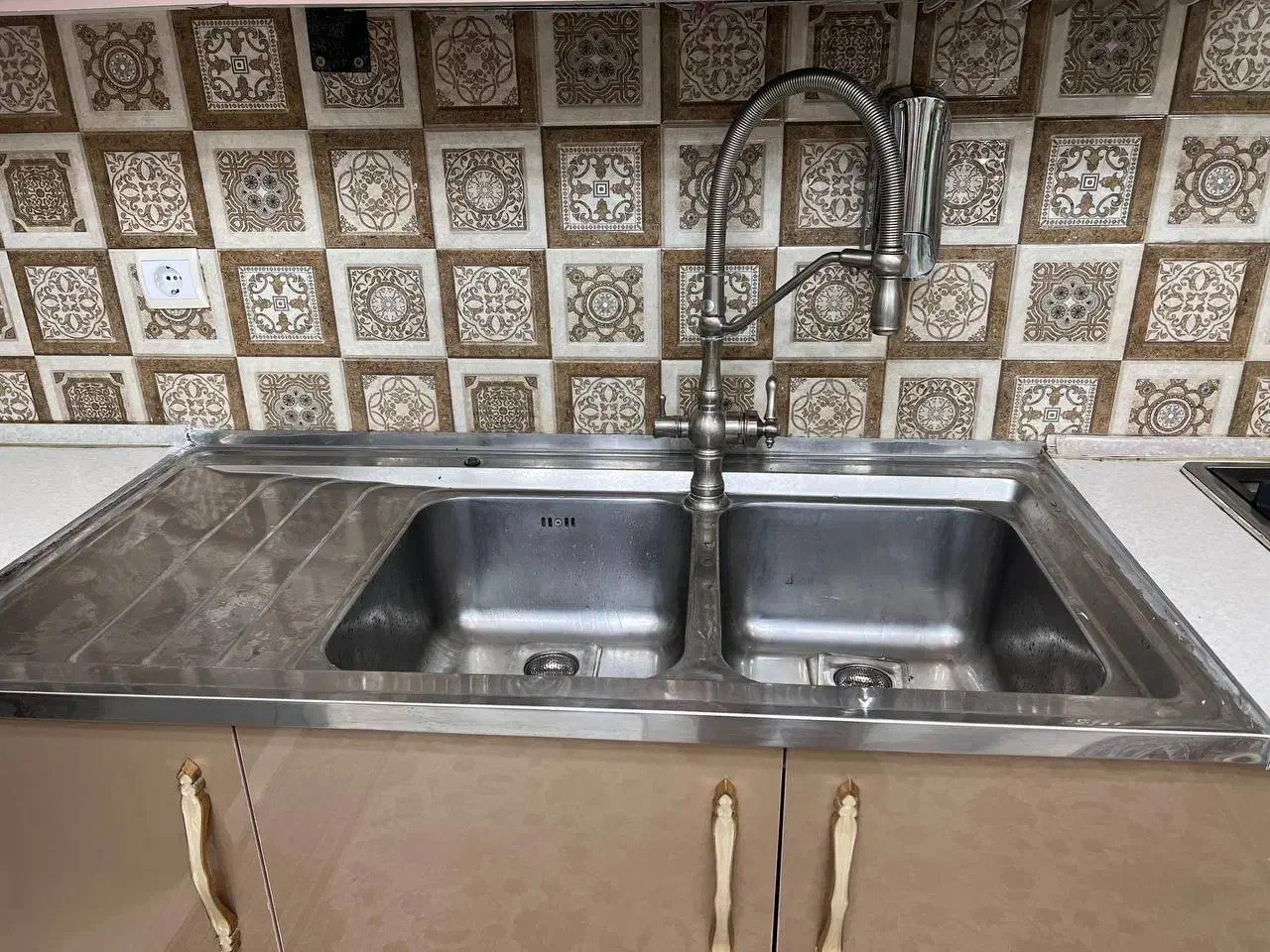 کابینت های گلاس ترک تمام چوب|مصالح و تجهیزات ساختمان|تهران, منیریه|دیوار