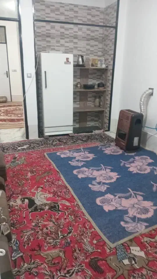 منزل مبله|اجارهٔ کوتاهمدت آپارتمان و سوئیت|شیراز, کوشک میدان|دیوار