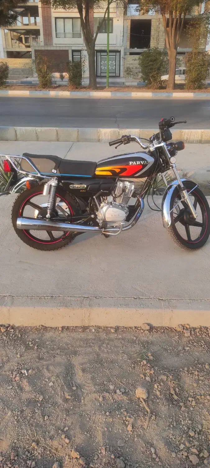 پرواز ۱۲۵ مدل ۱۴۰۳|موتورسیکلت|شاهینشهر, دکتر حسابی|دیوار