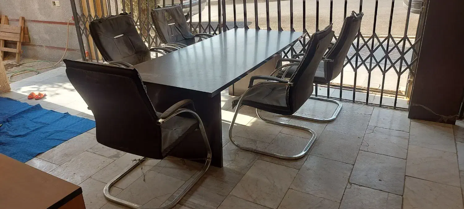 میز کنفرانس و صندلی|دفتر کار|تهران, بهاران|دیوار